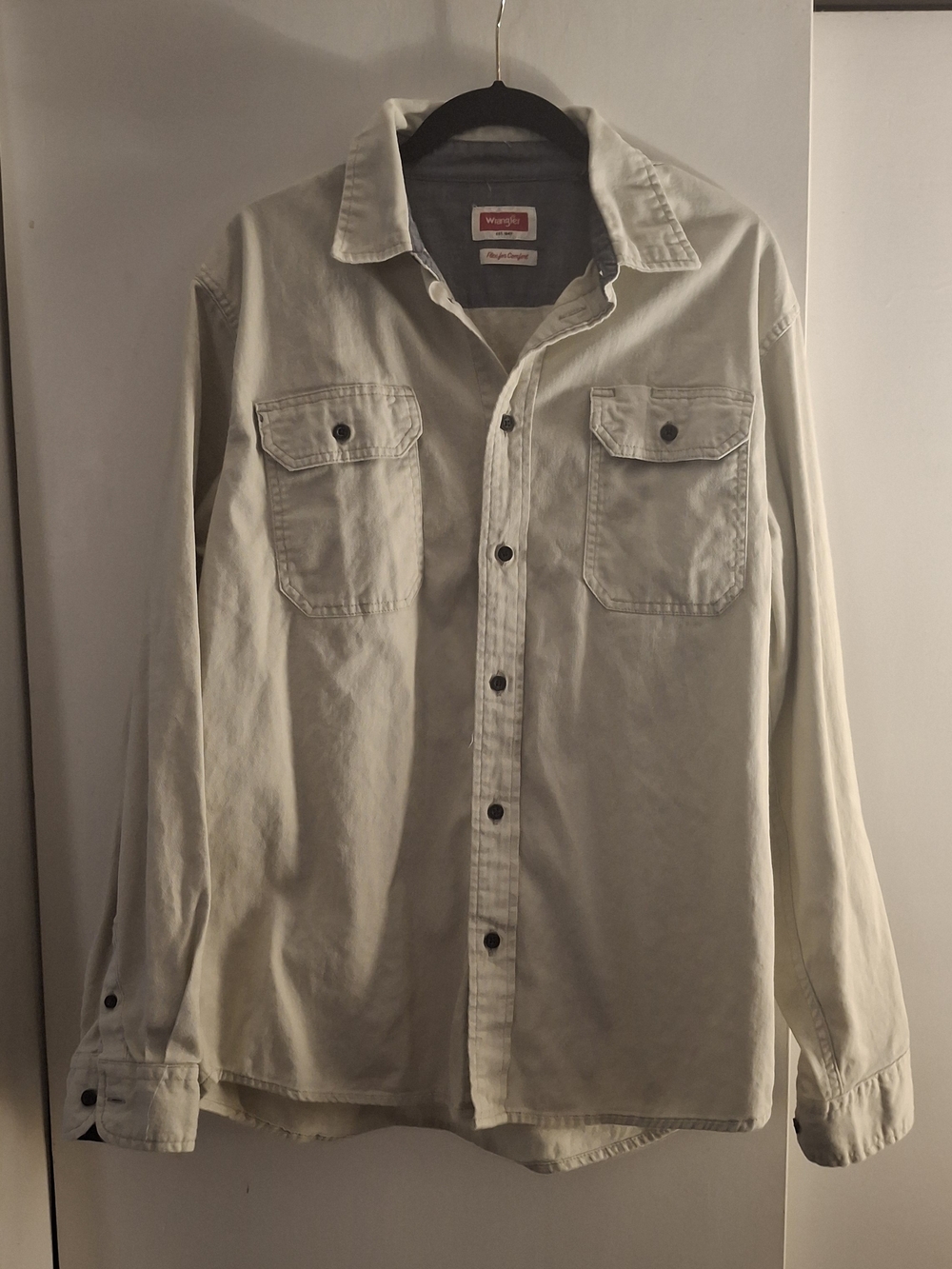 Wrangler Men's Cream Button-Up Utility Shirt